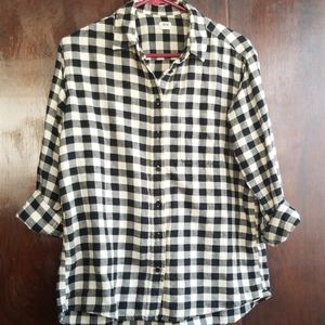 Uniqlo button up